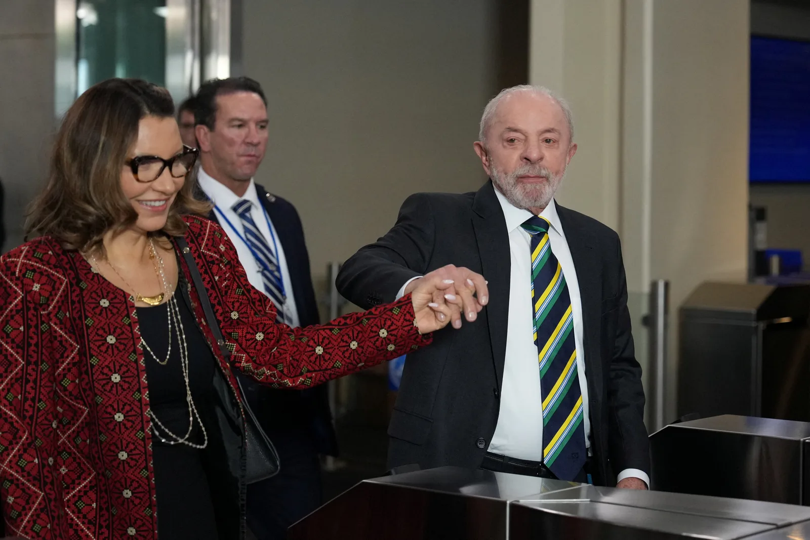 Lula pede mudanças no Conselho de Segurança e negociações para guerras