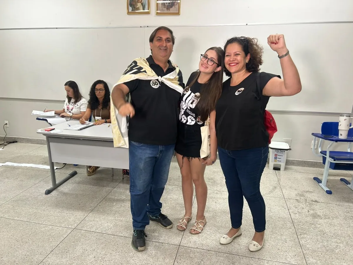 Aroldo Felix vota e disputa governo da Bahia pela UP