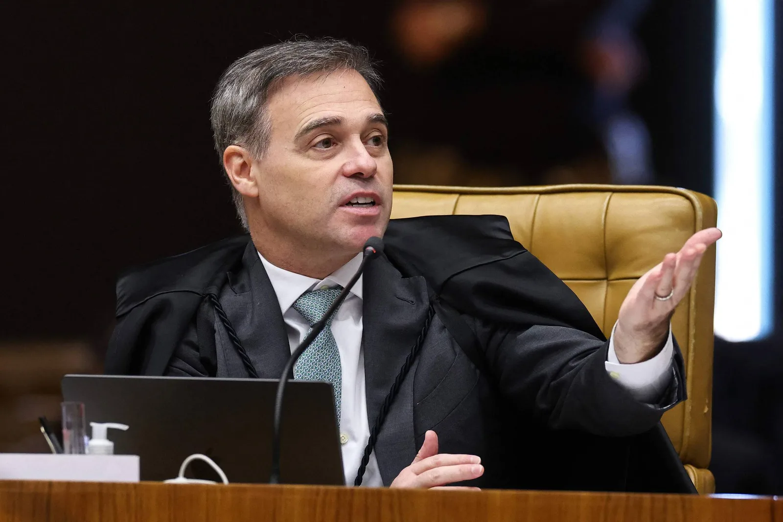 Mendonça contesta denúncia de Moraes e pede arquivamento ao STF