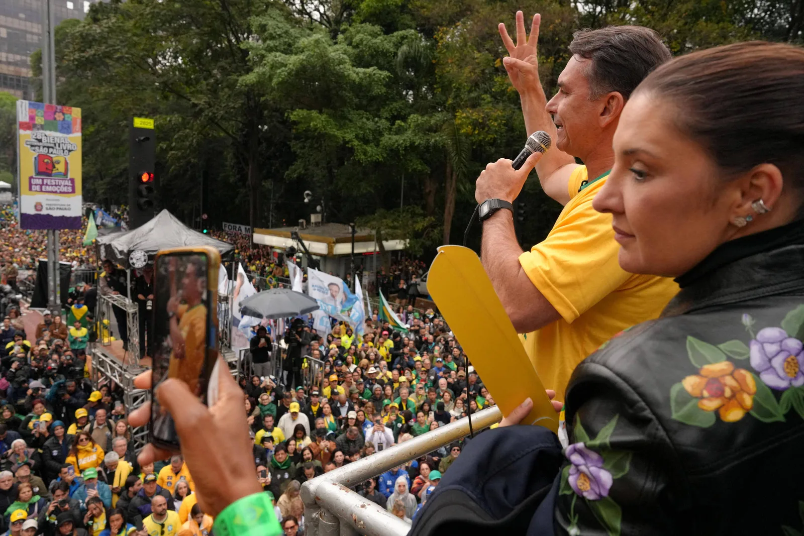 Daniella Marques pode assumir ministério social em eventual governo Flávio