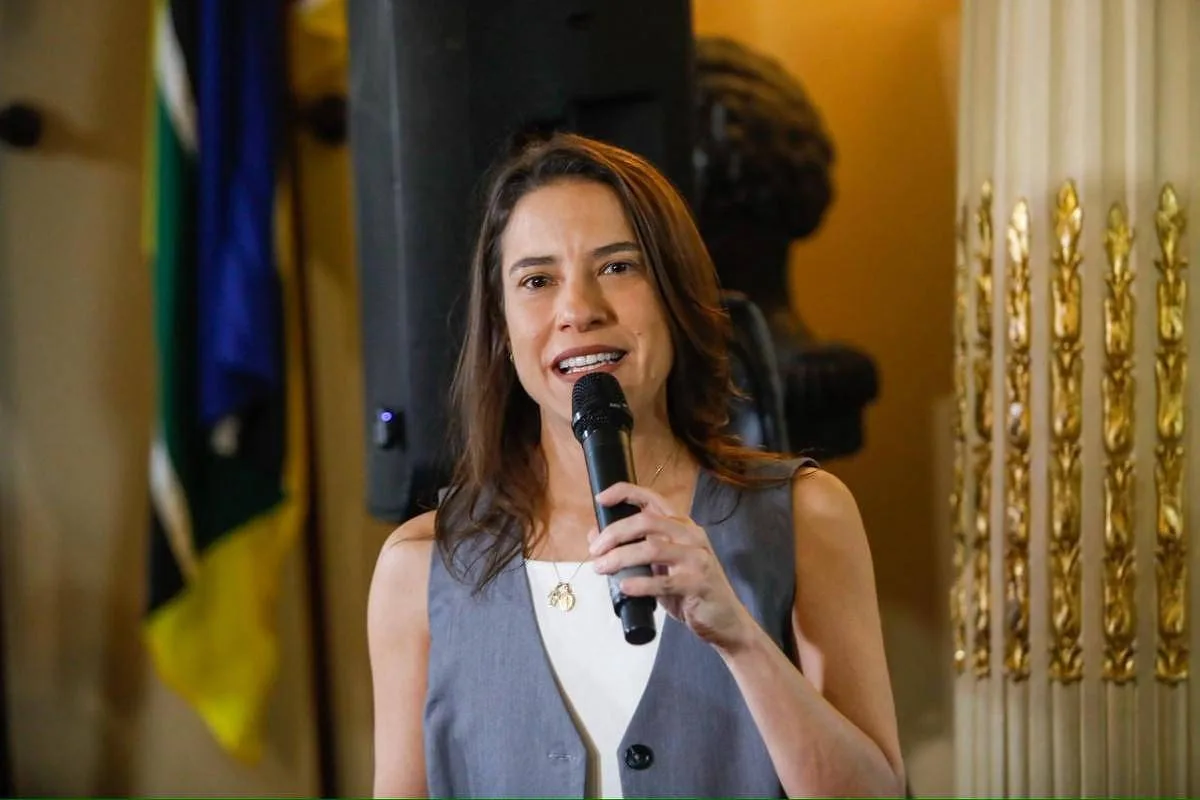 Raquel Lyra pede desculpas por sugerir laqueadura sem consentimento