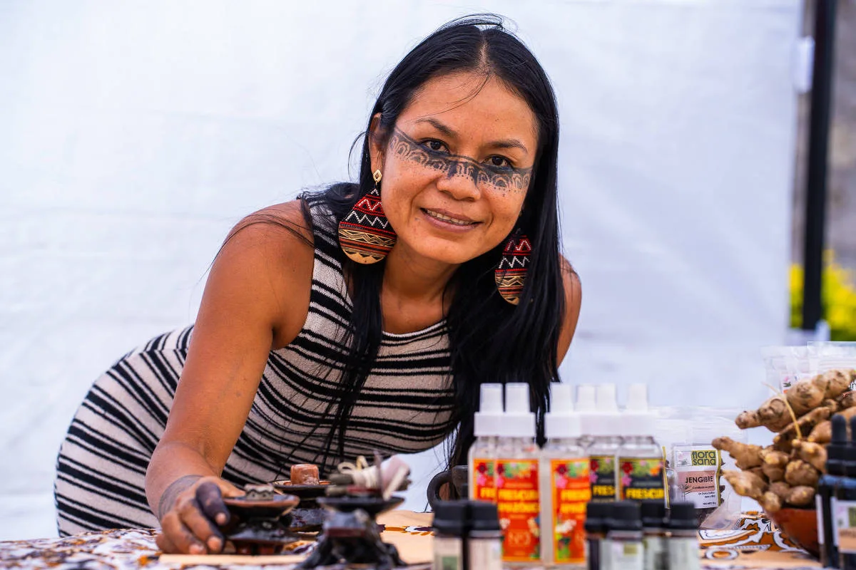 Rosa Canelos transforma sementes e saberes quíchua em proteção para mulheres