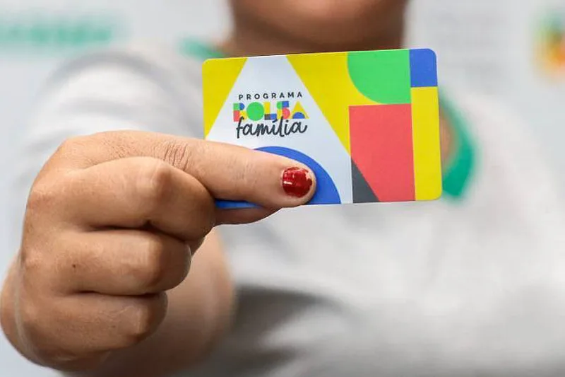 Bolsa Família entra na disputa eleitoral com propostas já existentes