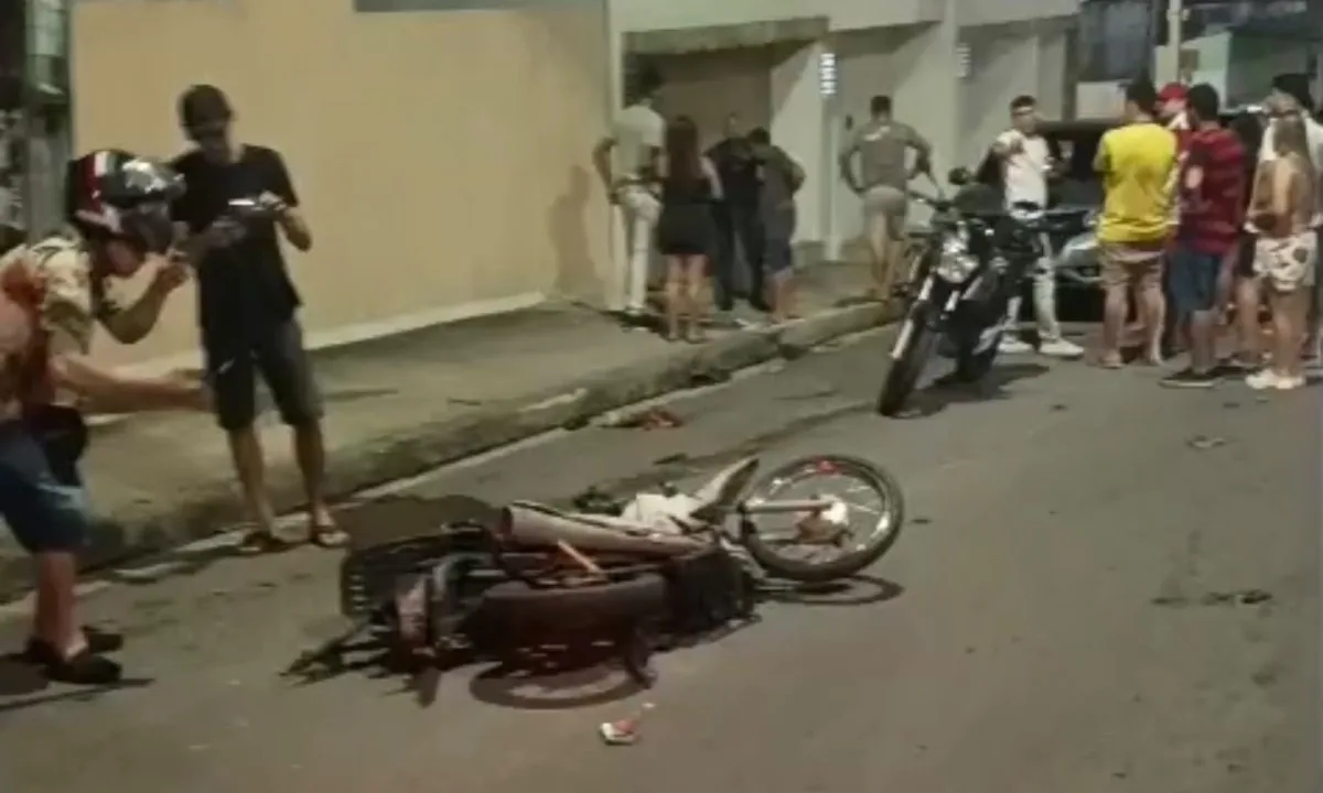 Motociclista morre após colisão com carro em Manaus