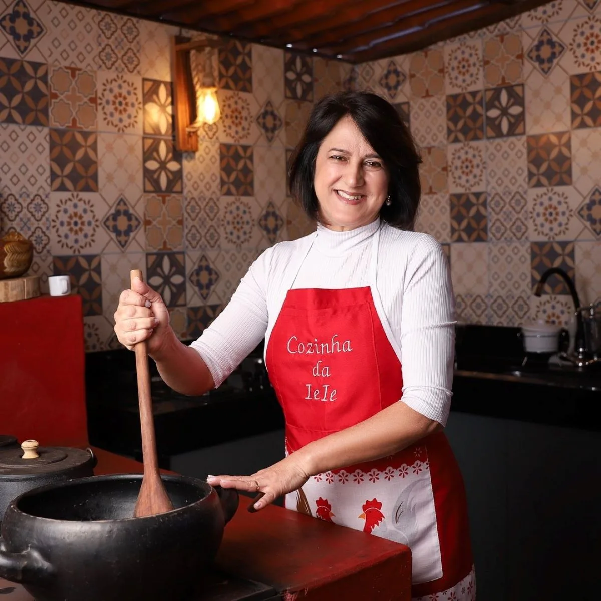 Cozinha da Ieie leva receitas de família a novos públicos pela internet
