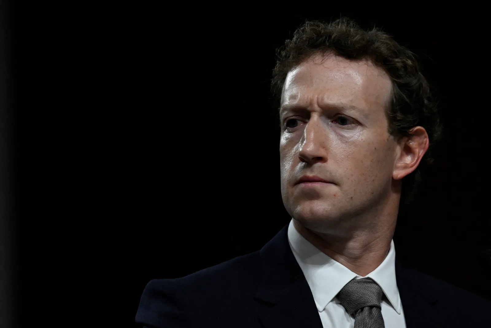 Zuckerberg rejeita pausa no avanço da inteligência artificial