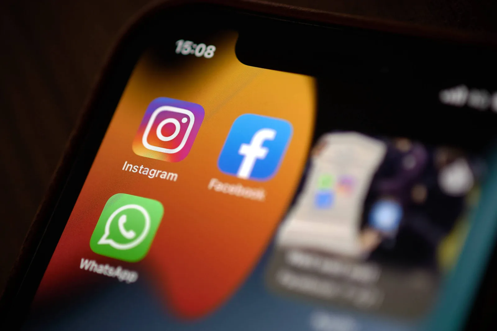 Perfis jornalísticos lideram alcance de conteúdo eleitoral entre usuários de redes, diz Datafolha