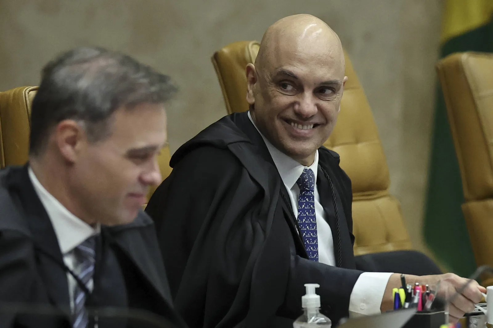 Críticas a Moraes não impedem apoio a Mendonça em investigações do Master
