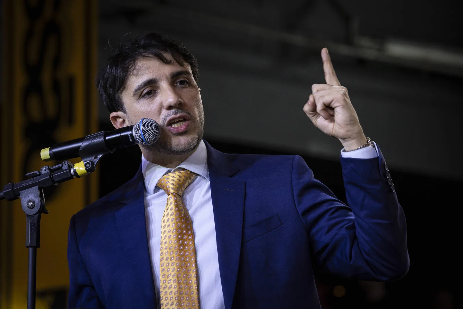 Renan Santos participa de sabatina sobre a eleição nesta sexta-feira