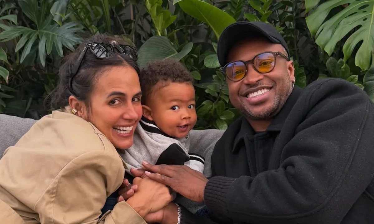 Carol Peixinho e Thiaguinho comemoram 1 ano do filho Bento