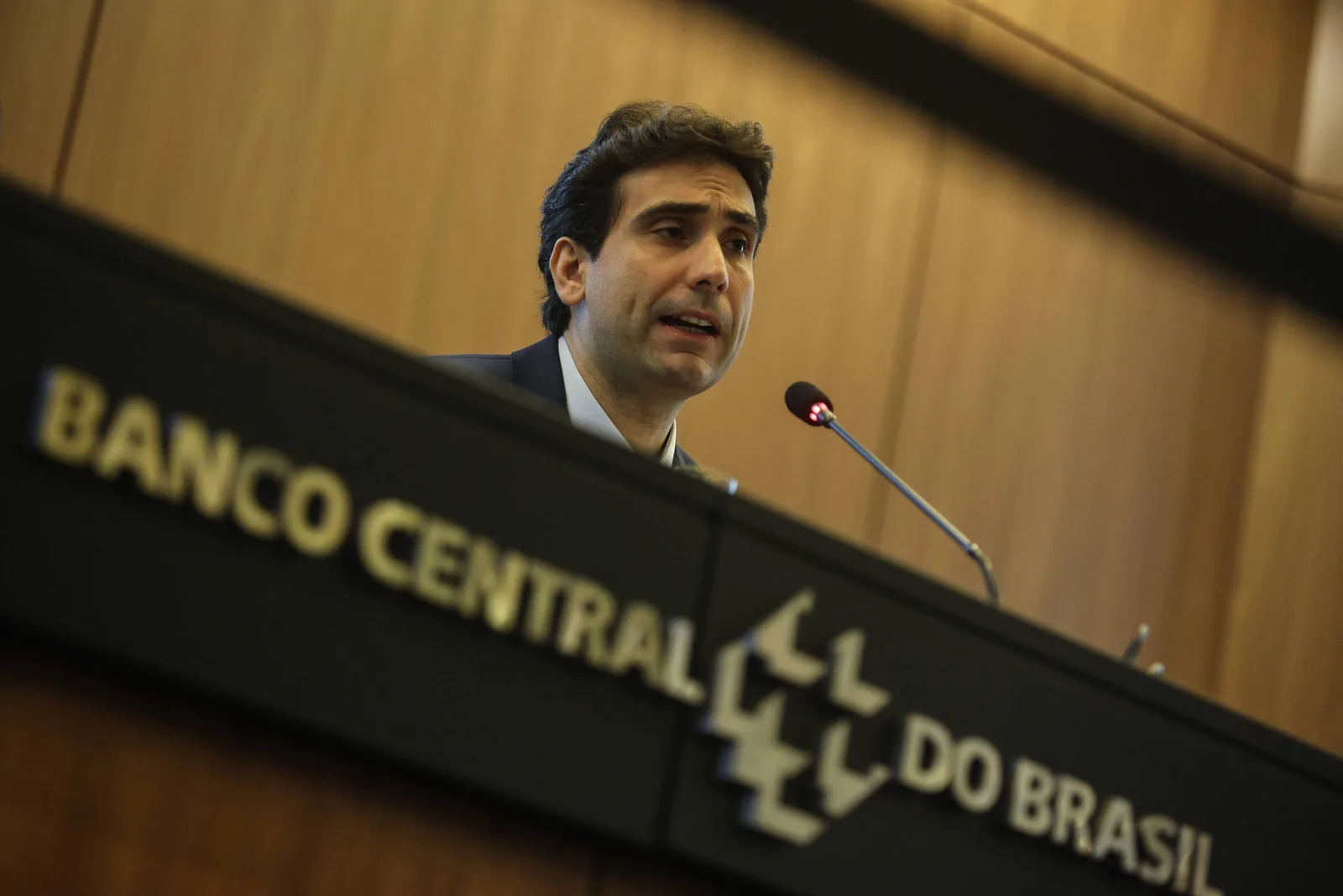 Banco Central reduz previsão do PIB de 2026 e projeta alta de 1,4% em 2027