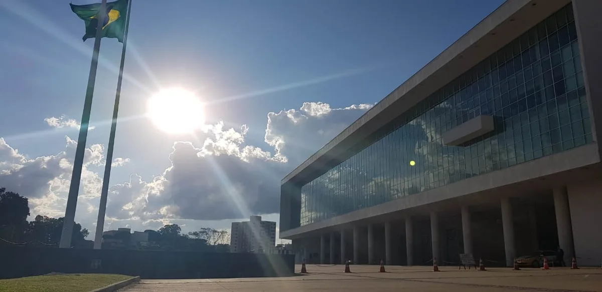 Candidatos ao governo do Paraná ampliam agenda na reta final do primeiro turno