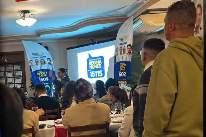 Jantar com entidades de São Paulo tem cartazes eleitorais e anúncio de reajuste
