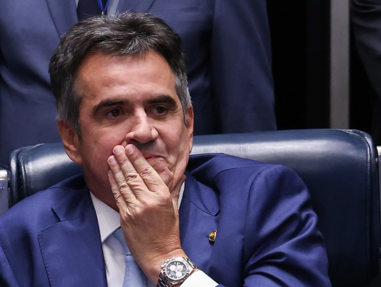 PF apreende lista com nomes e valores na casa de Ciro Nogueira