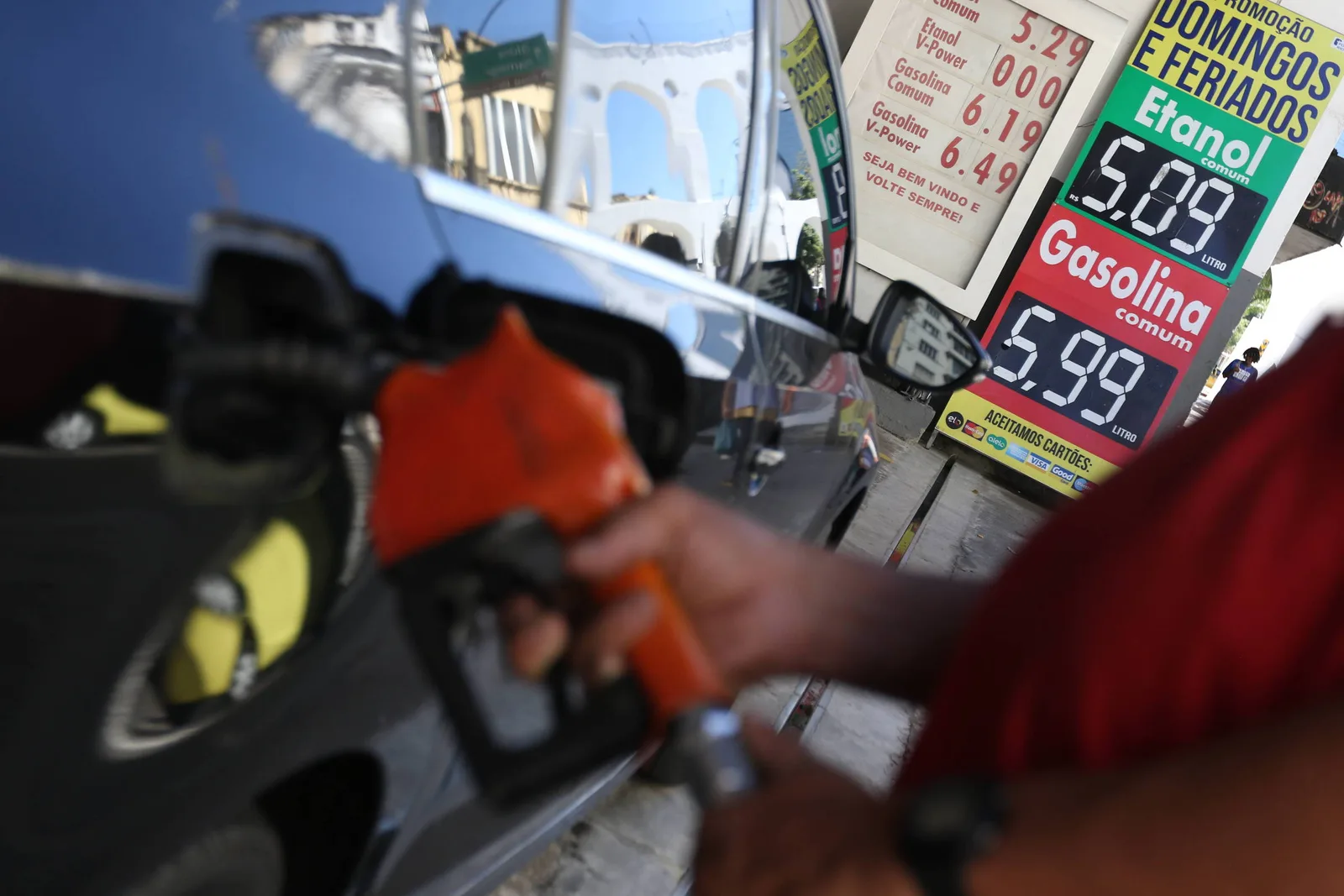 Governo amplia desoneração de combustíveis e prevê impacto de R$ 5,2 bilhões