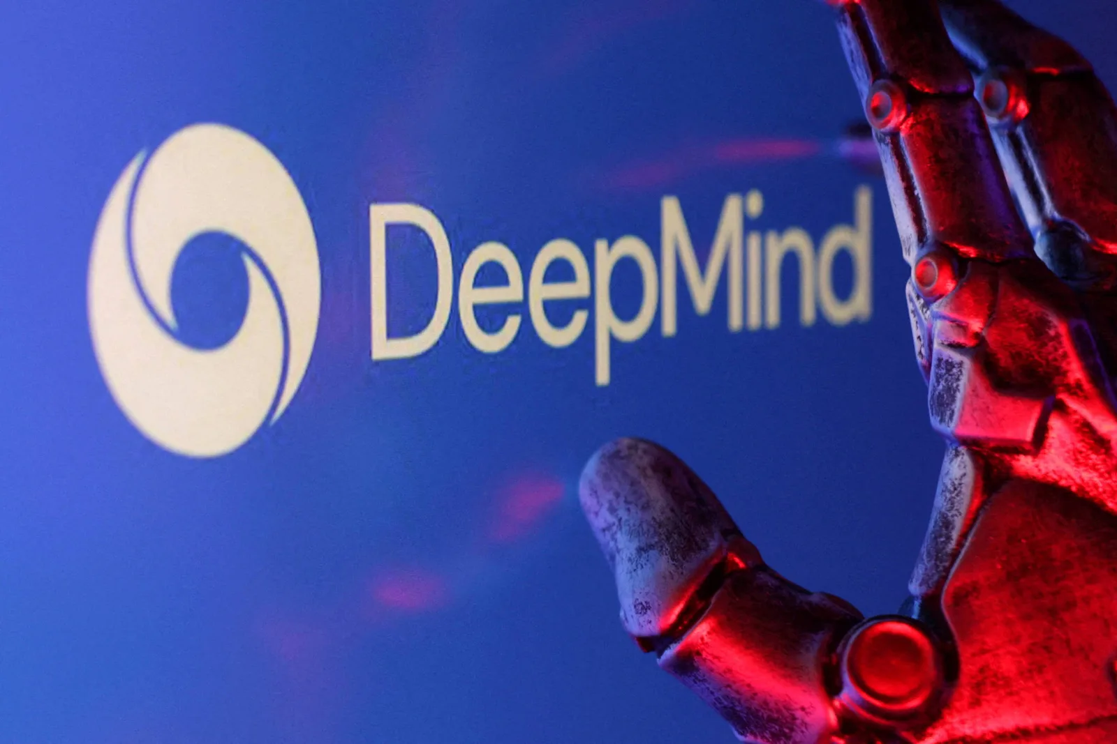 Cofundador do DeepMind defende que segurança acompanhe avanço da IA