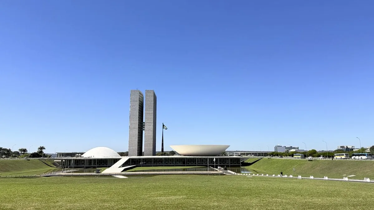 PL amplia bancadas e partidos tradicionais perdem cadeiras após eleições de 2026