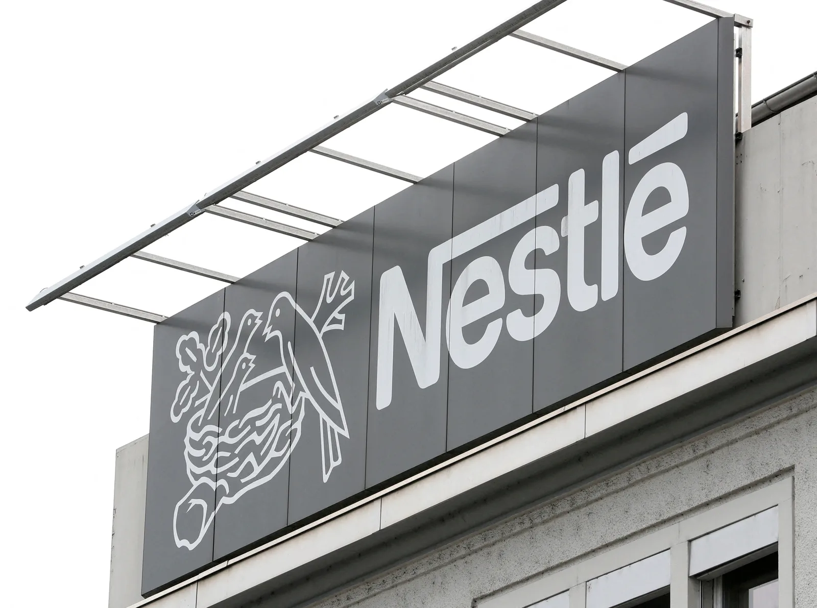 Índia abre três ações contra a Nestlé por fórmulas infantis