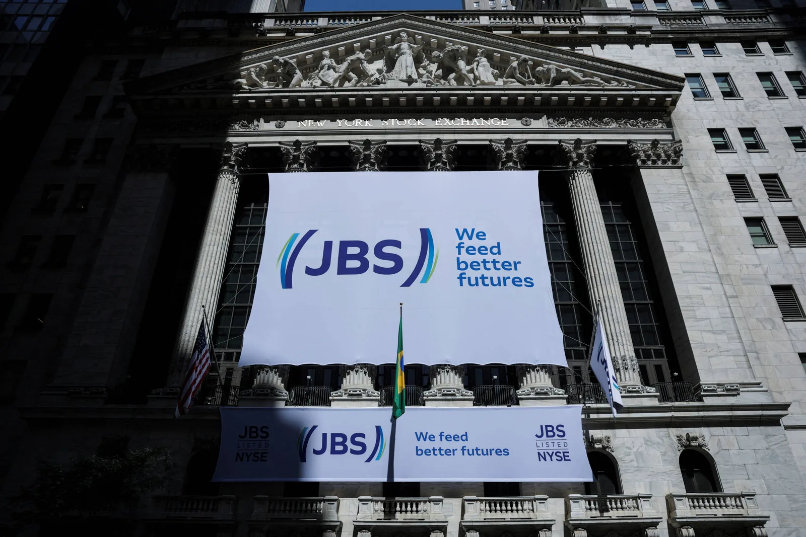 JBS solicita à CVM saída do registro de companhia aberta no Brasil