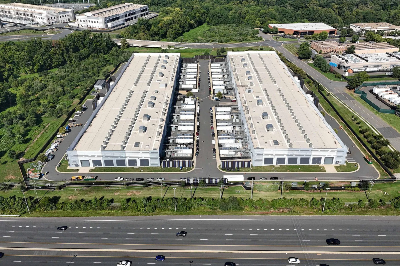 Data centers de IA exigirão US$ 110 bilhões em novas usinas nos EUA