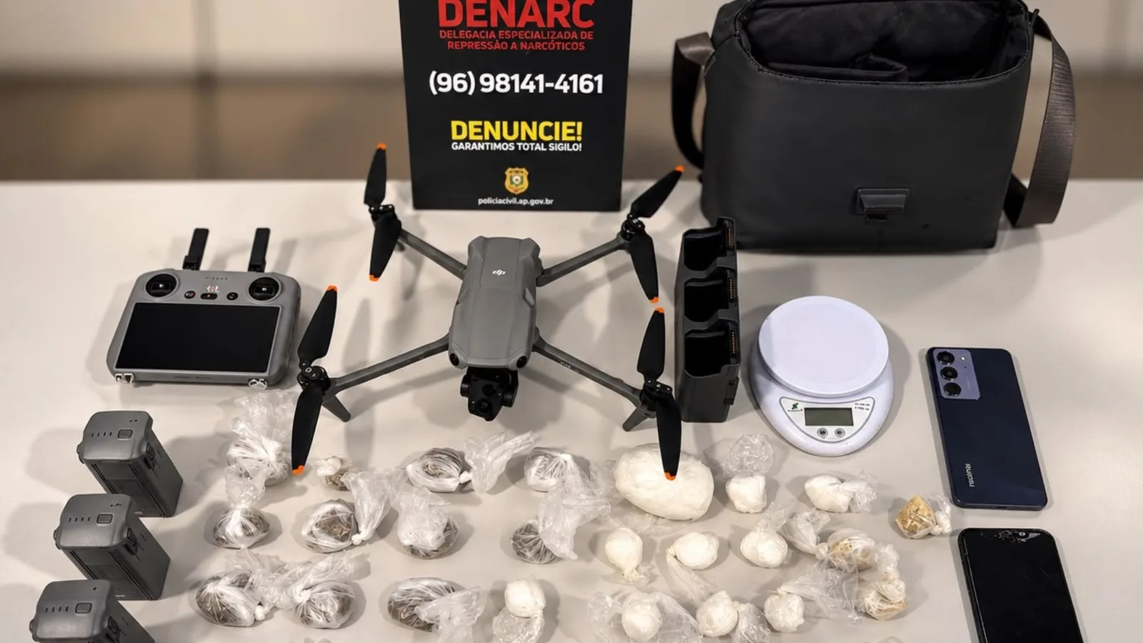 Duas mulheres são presas por suspeita de levar drogas de drone ao Iapen