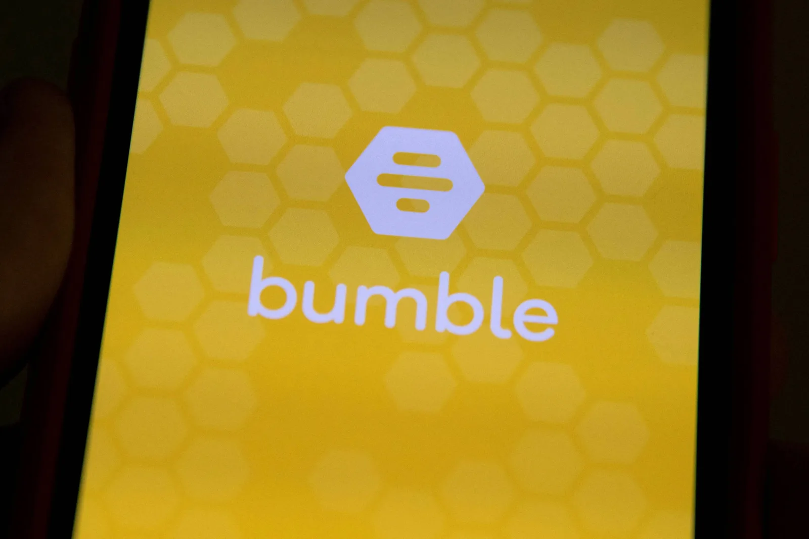 Bumble será comprada por US$ 1,3 bilhão após queda no número de usuários