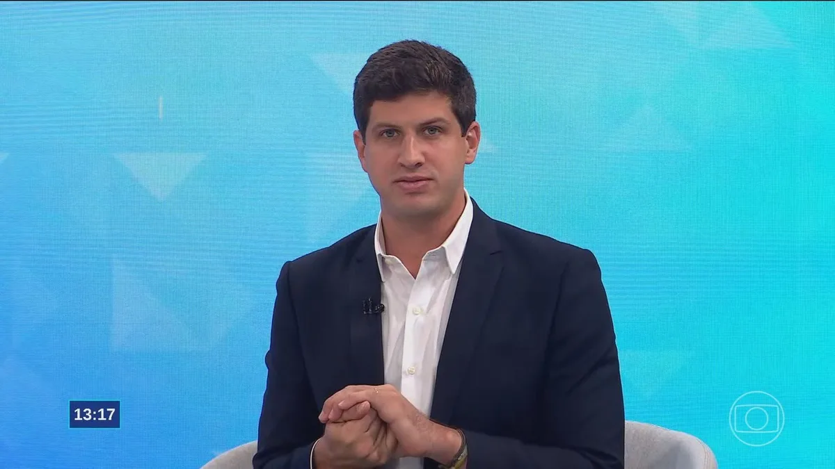 João Campos promete hospitais e obras de água em Pernambuco