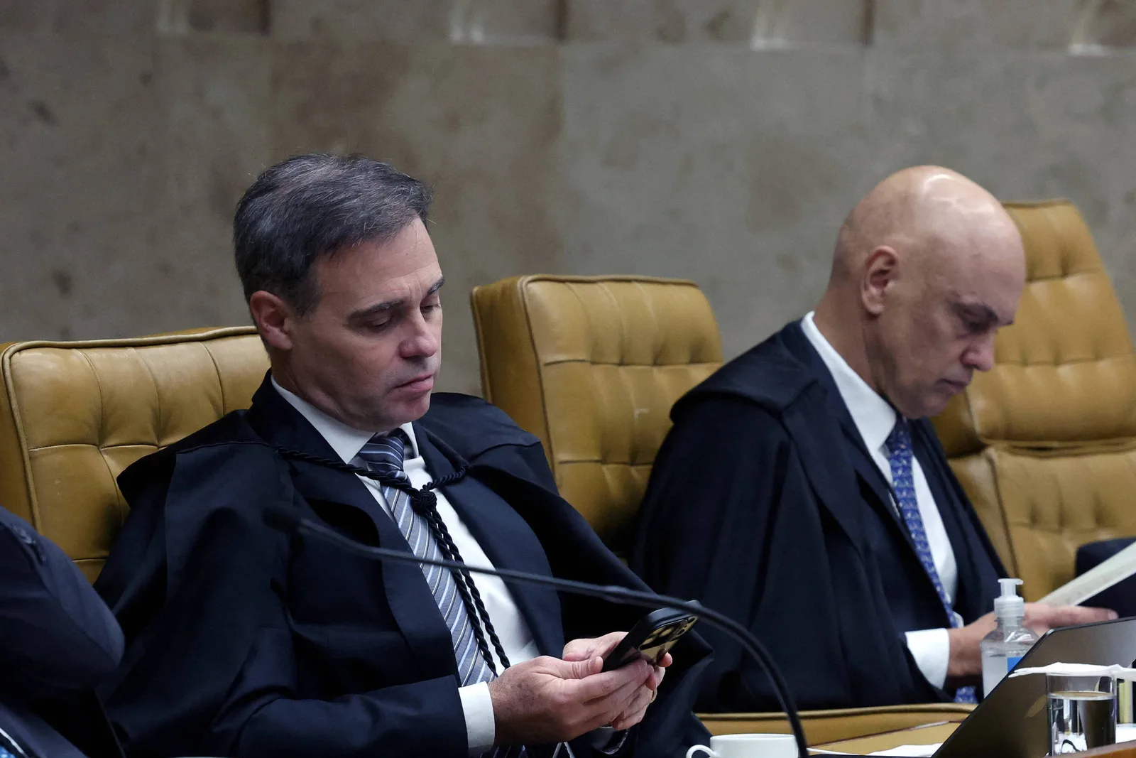 The Economist questiona atuação do STF após condenação de Bolsonaro
