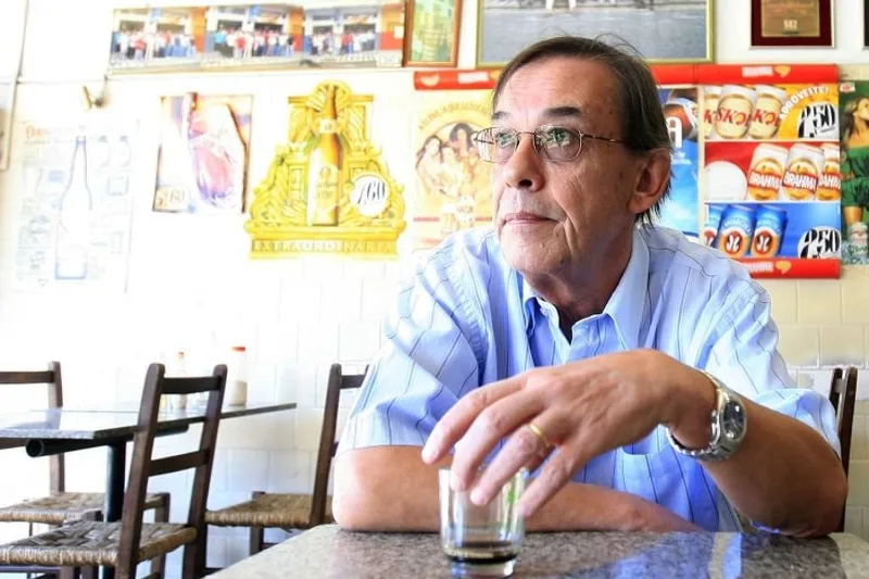 Morre aos 80 anos o jornalista e cartunista Pancho