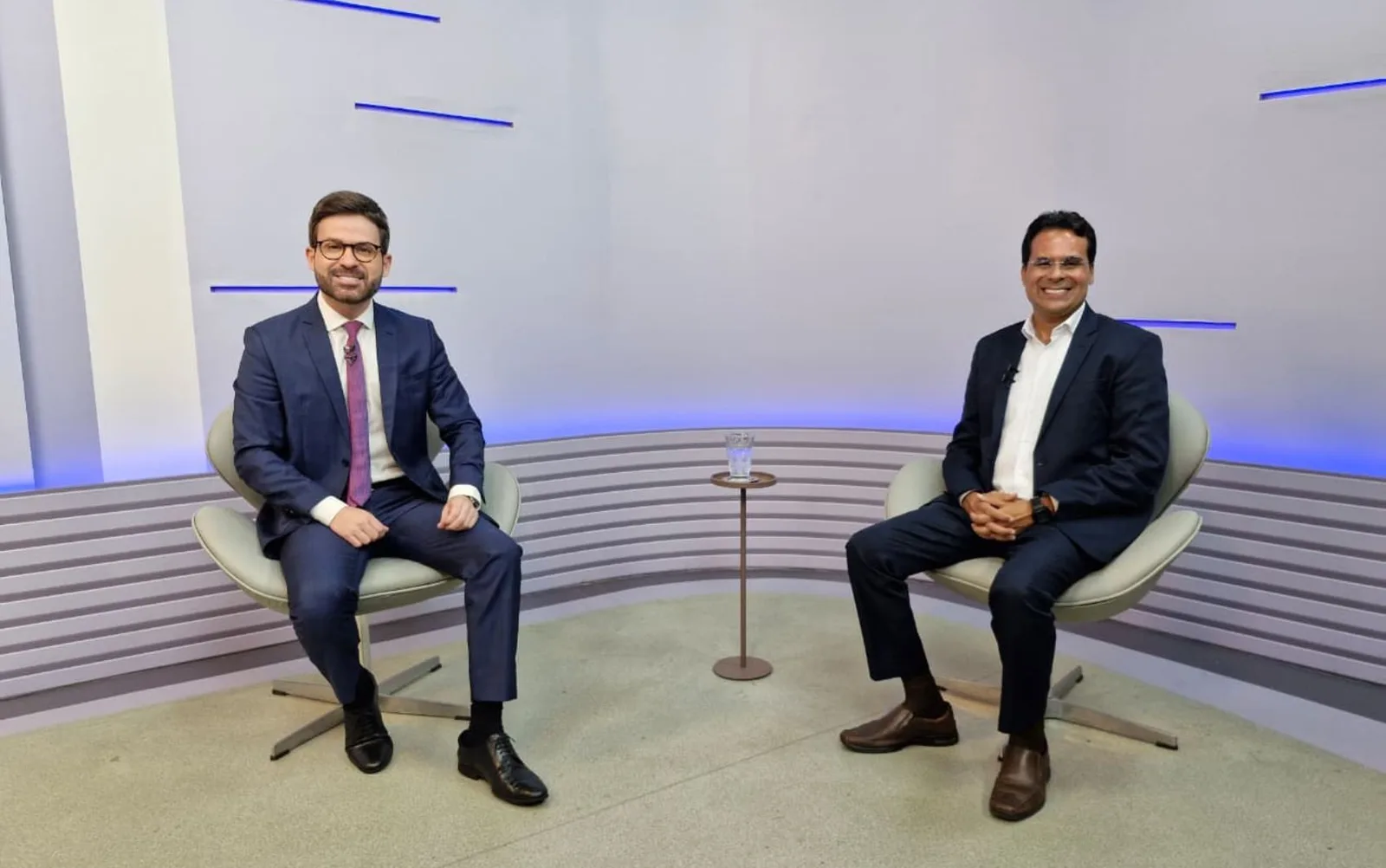 Dr. Helton propõe reestatizar a Deso e reduzir jornada de servidores em Sergipe