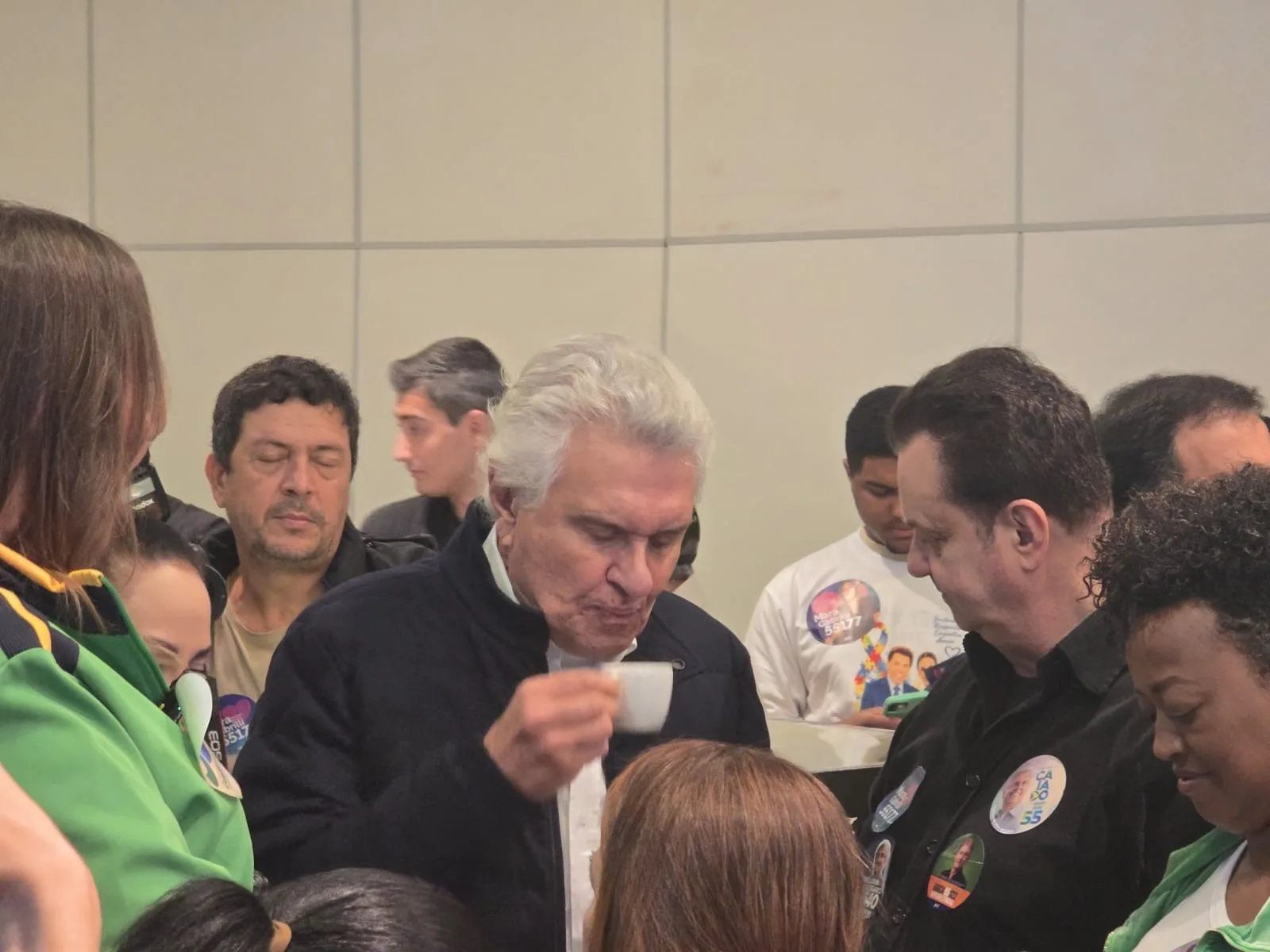 Caiado propõe teto temporário para despesas e fim de emendas impositivas