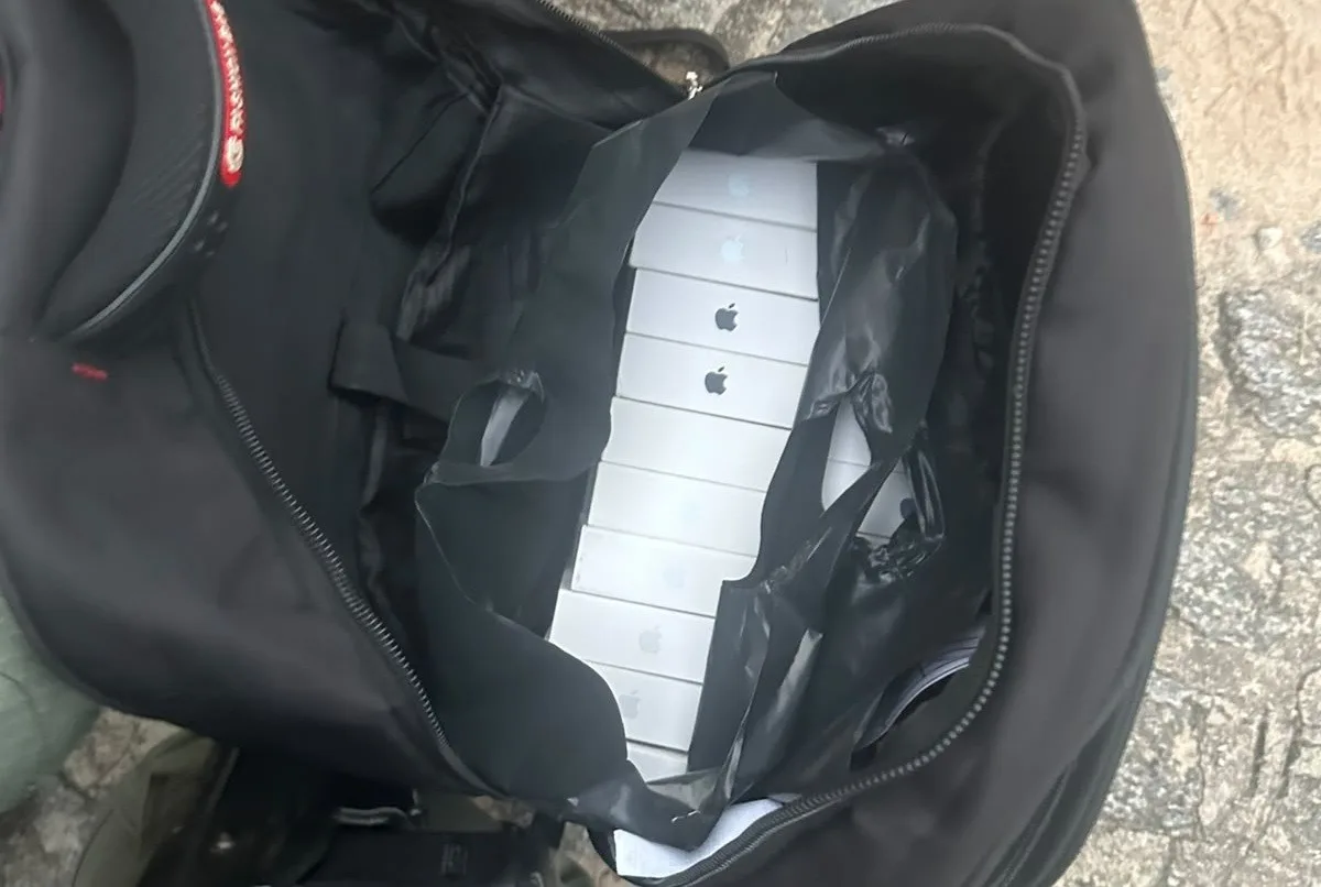 Jovem é detido no Recife com 66 iPhones sem nota fiscal