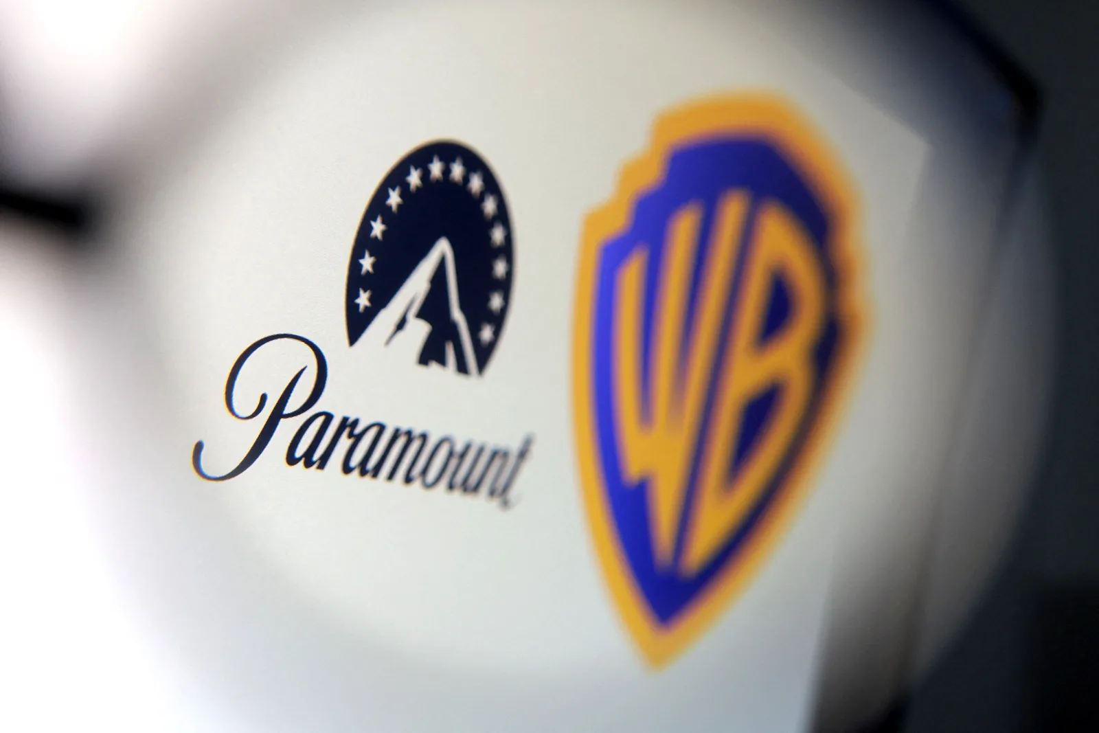 Paramount e estados dos EUA fecham acordo sobre fusão com a Warner
