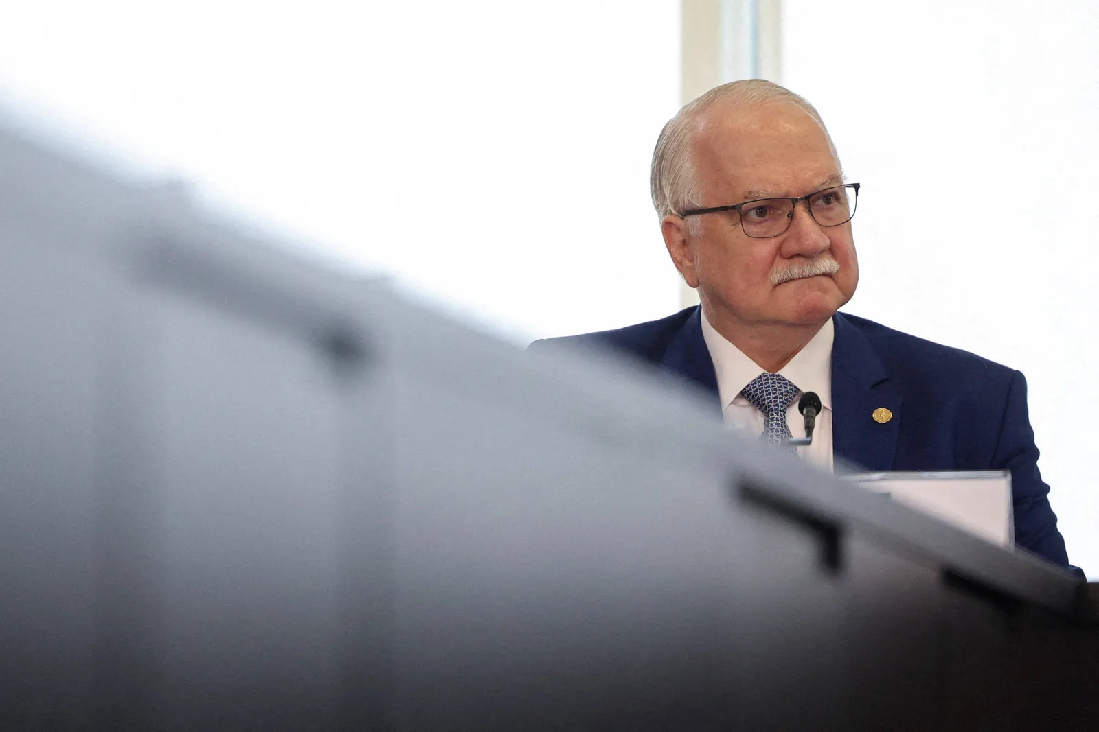 Fachin enfrenta pressão para conter crise entre ministros do STF
