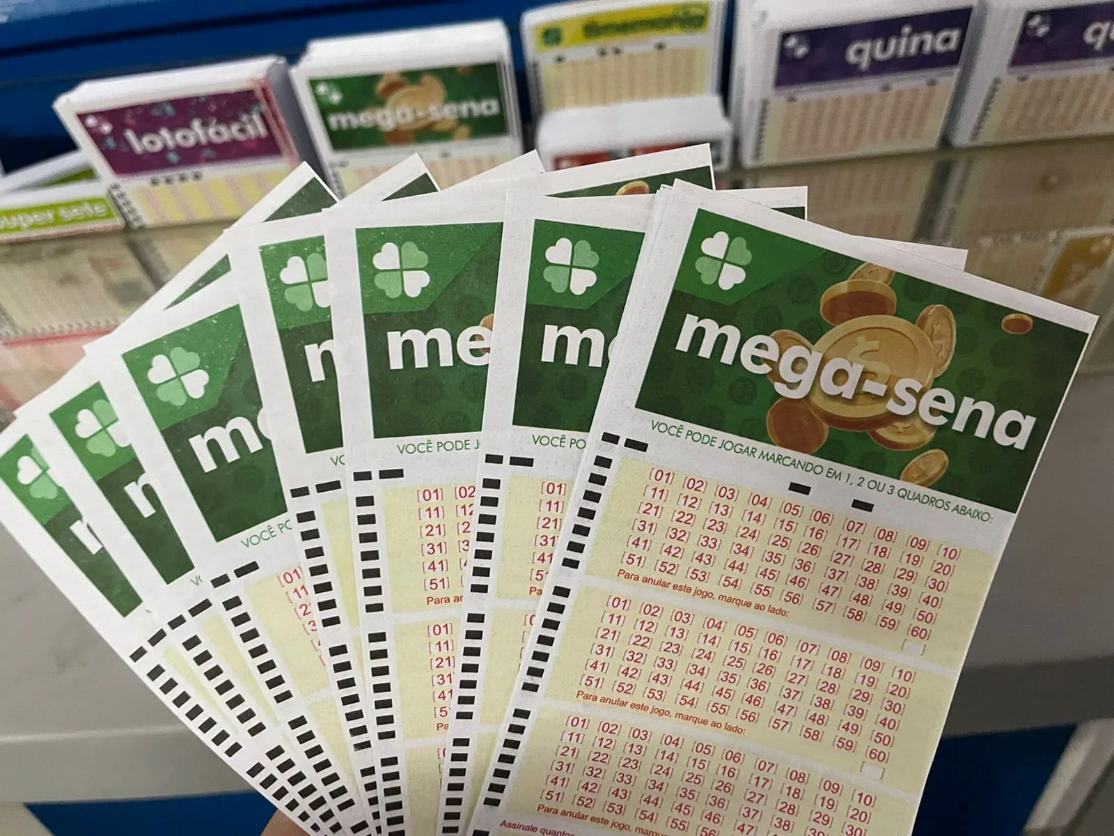 Aposta simples acerta cinco números da Mega-Sena e leva R$ 26.095,23