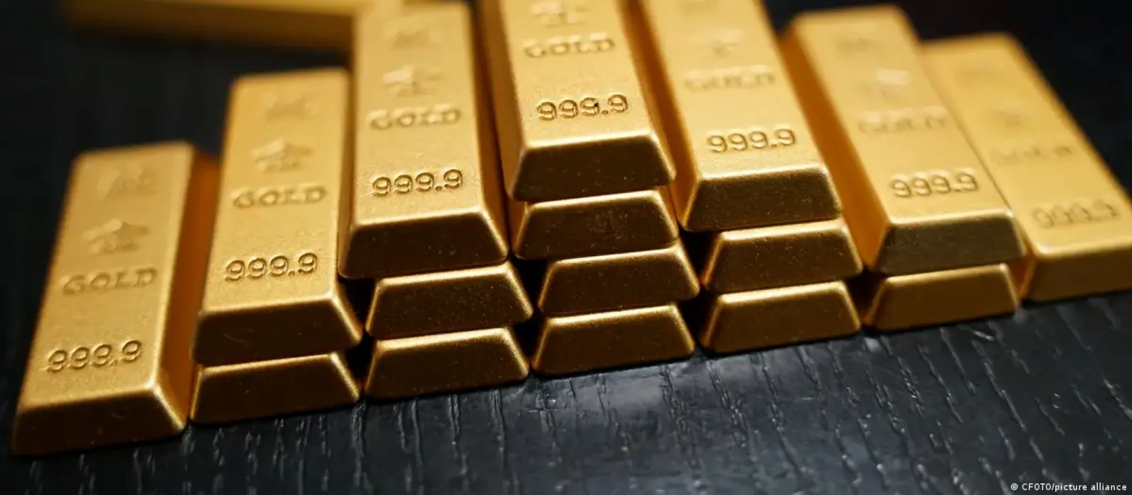 Países europeus repensam onde guardar reservas de ouro