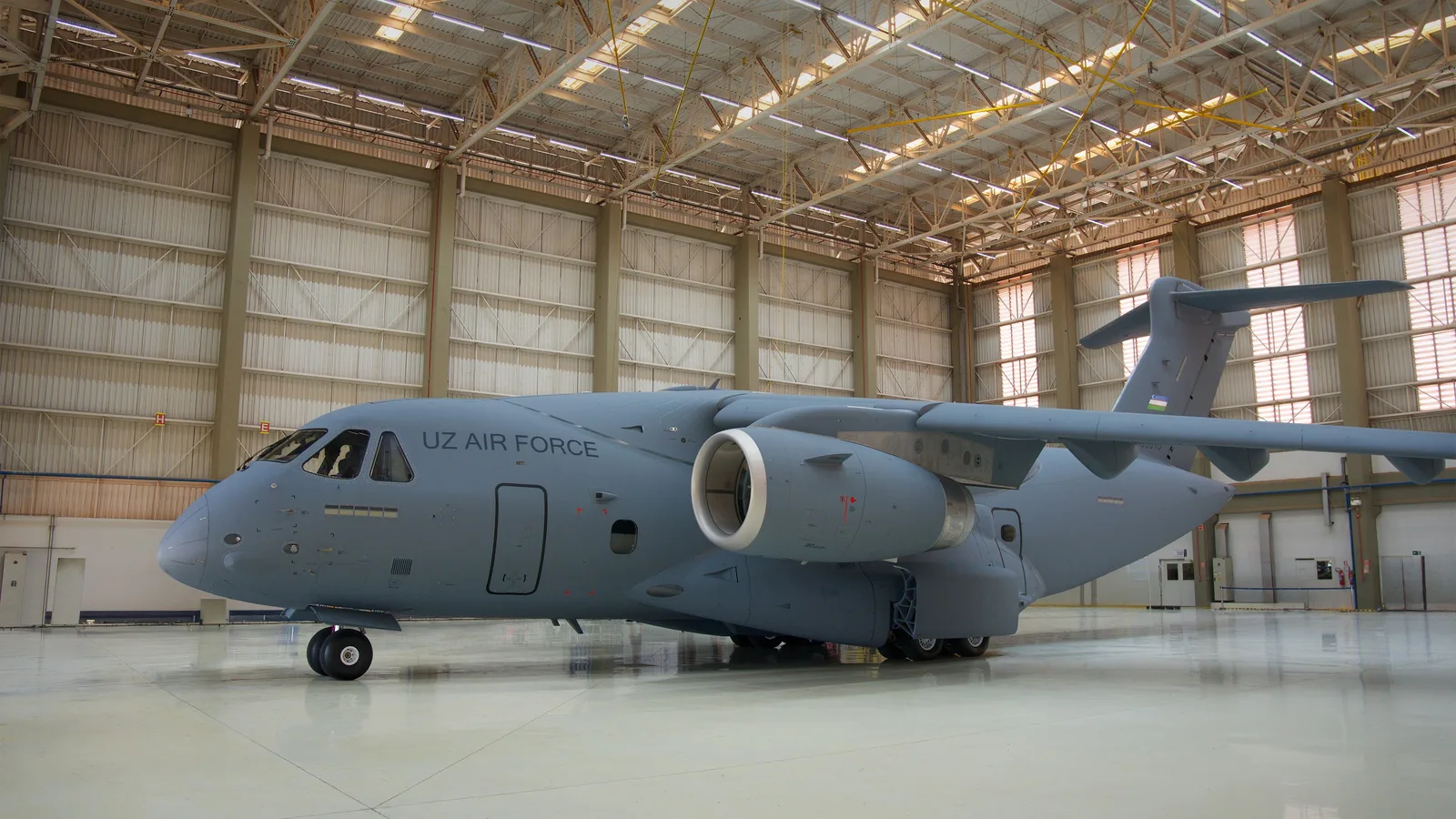 Embraer entrega C-390 Millennium ao Uzbequistão em Gavião Peixoto