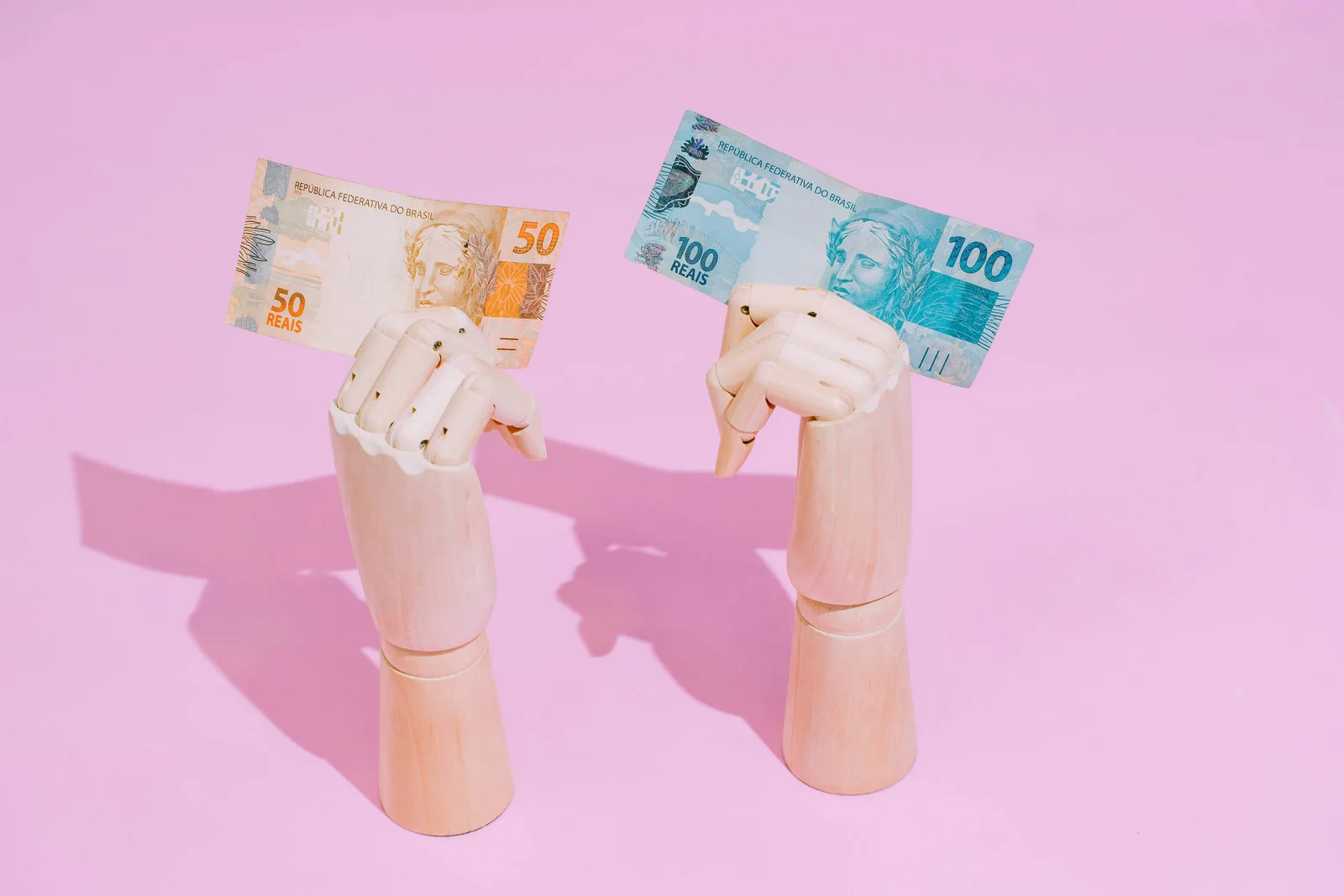 Selic a 13,75% mantém renda fixa forte e amplia alternativas de investimento