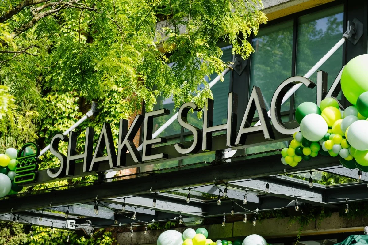 Shake Shack anuncia entrada no Brasil em 2027 com plano de 40 restaurantes