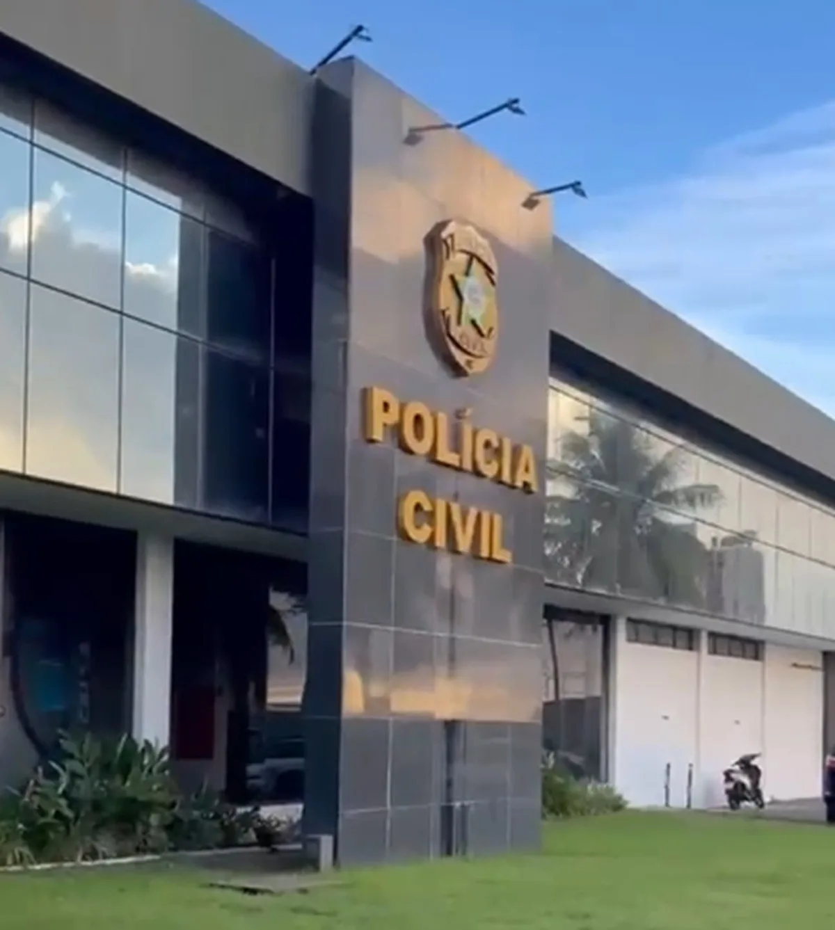 Mãe é presa em Maceió sob suspeita de maus-tratos e de permitir abusos contra filhas