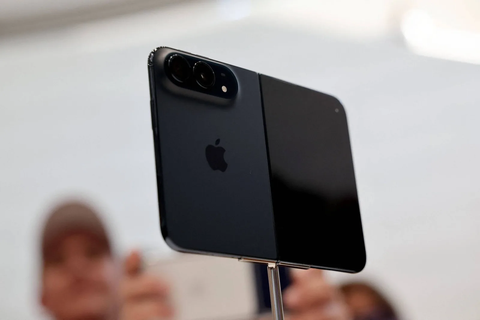 O que é possível comprar com os R$ 31 mil do iPhone Duo