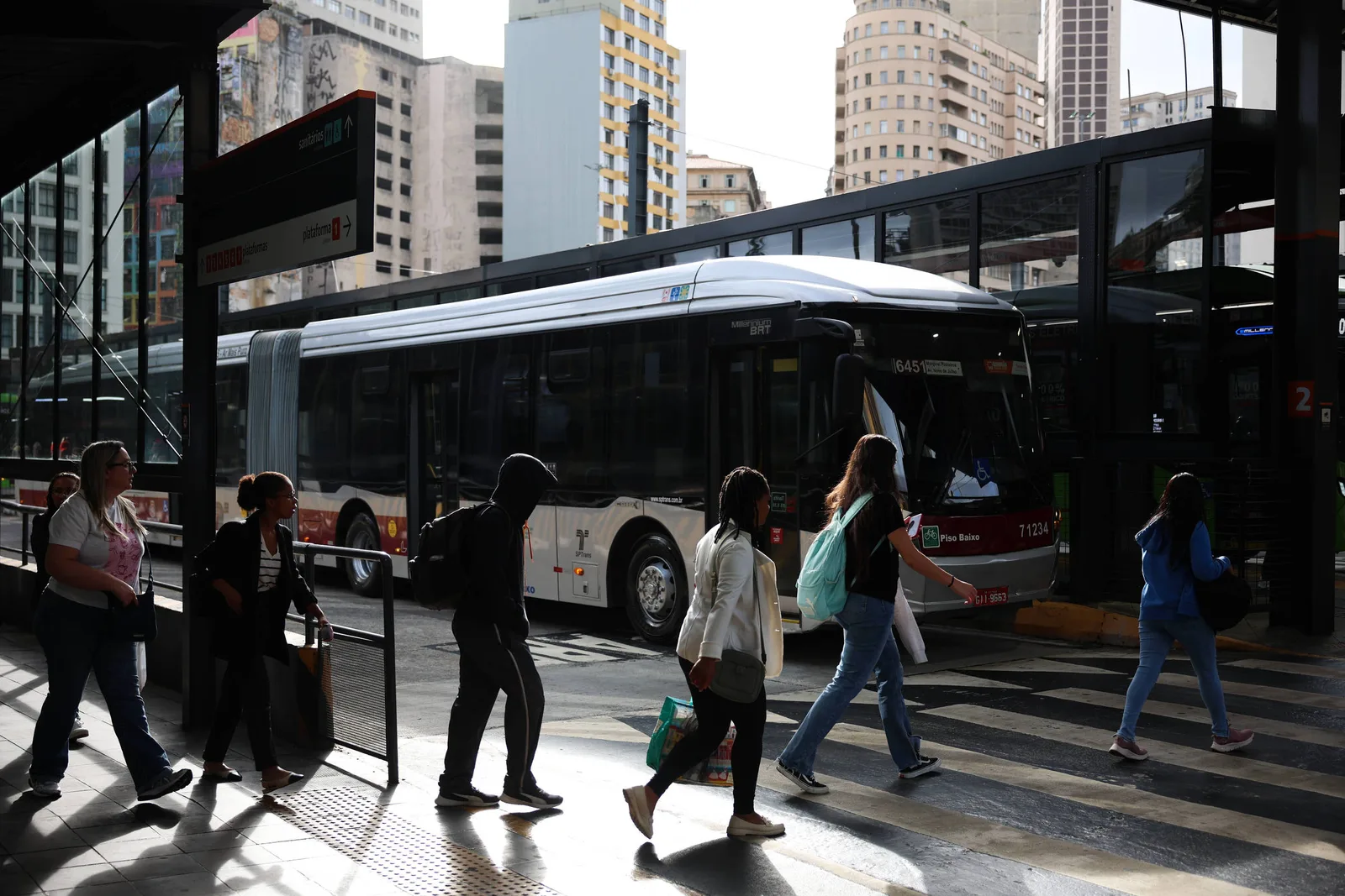 Transporte gratuito será oferecido em capitais no domingo de eleição