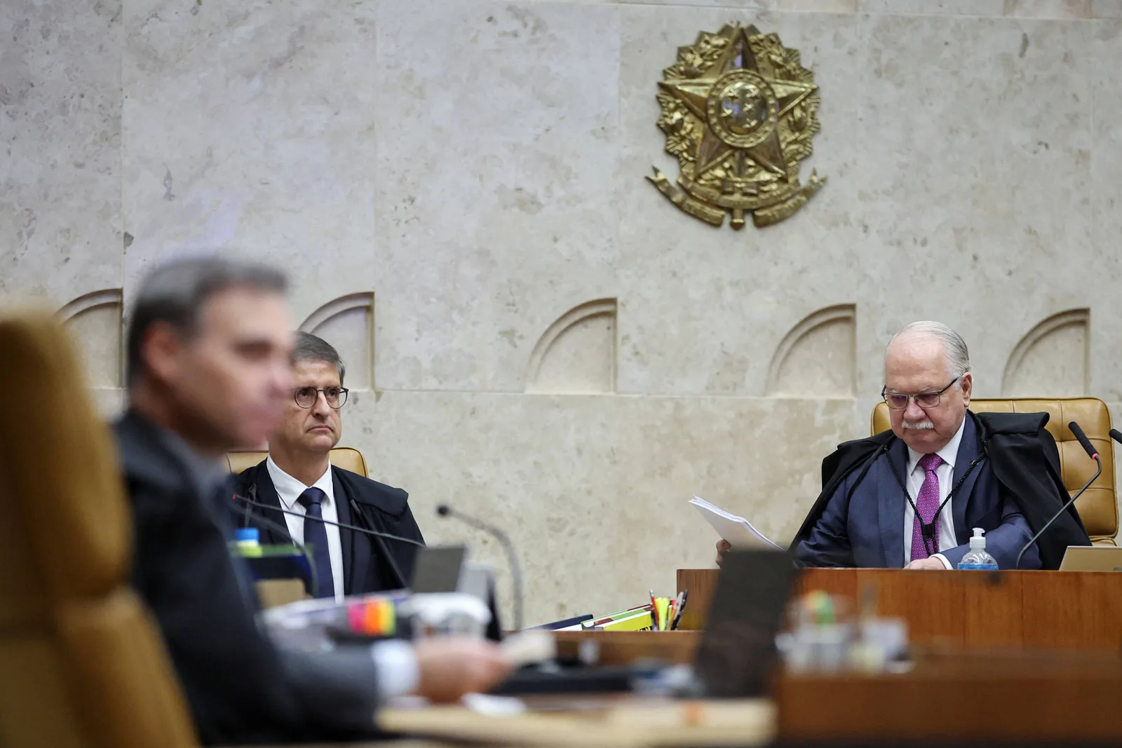 Disputa no STF deixa sob incerteza decisões sobre casos Master e INSS