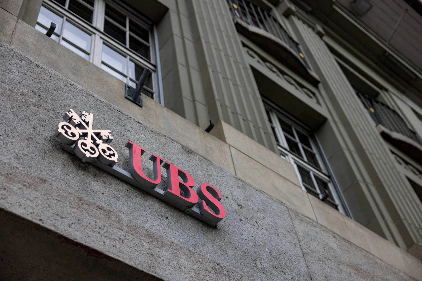 UBS passa a exigir domínio de inteligência artificial de candidatos juniores